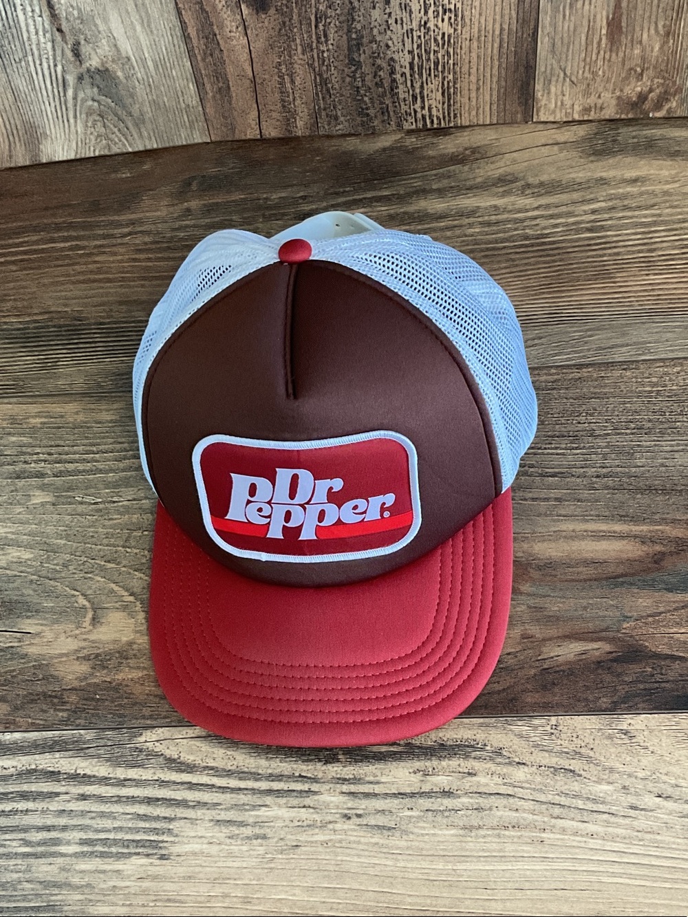 Dr Pepper Mesh Back Snapback Trucker Hat OS                                 972A
